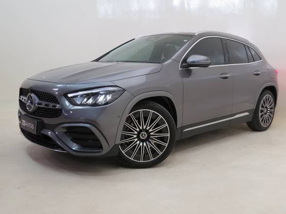 Carro 1.3 MHEV AMG LINE 7G-DCT