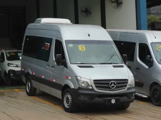 Carro 2.2 CDI DIESEL VAN 415 TA LONGO 16L MANUAL