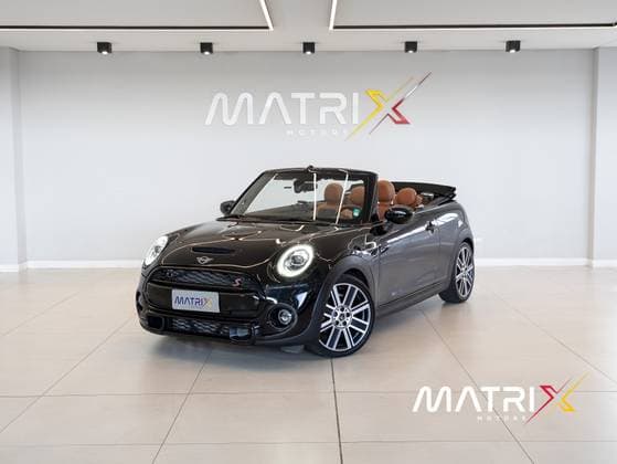 Carro 2.0 16V TWINPOWER GASOLINA S CABRIO STEPTRONIC
