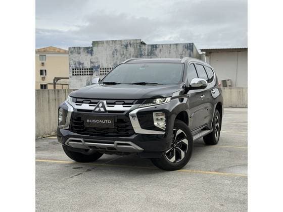 Carro 2.4 16V MIVEC TURBO DIESEL HPE-S AWD AUTOMÁTICO