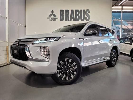 Carro 2.4 16V MIVEC TURBO DIESEL HPE-S AWD AUTOMÁTICO