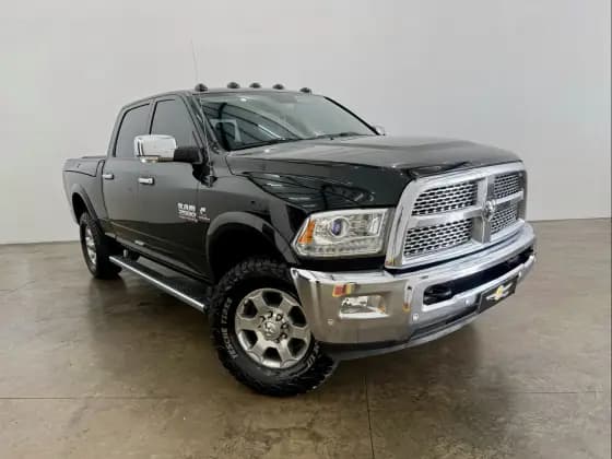 Carro 6.7 LARAMIE 4X4 CD I6 TURBO DIESEL 4P AUTOMÁTICO