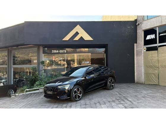 Carro ELÉTRICO SPORTBACK PERFORMANCE QUATTRO