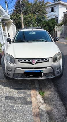Carro 1.8 MPI ADVENTURE WEEKEND 16V FLEX 4P MANUAL
