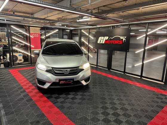 Carro 1.5 LX 16V FLEX 4P AUTOMÁTICO