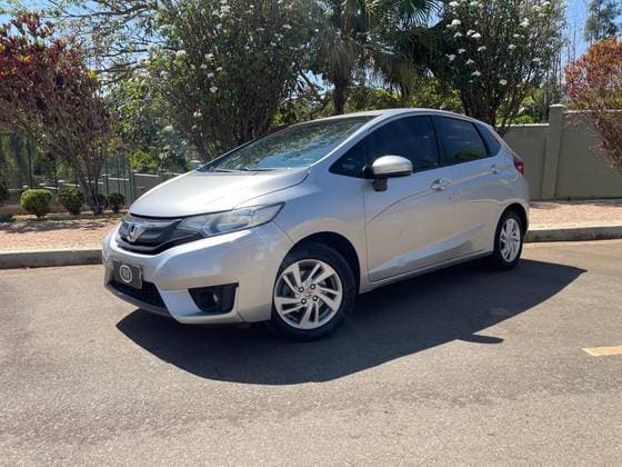 Carro 1.5 LX 16V FLEX 4P AUTOMÁTICO
