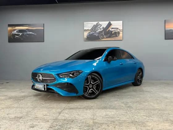 Carro 1.3 MHEV AMG LINE 7G-DCT