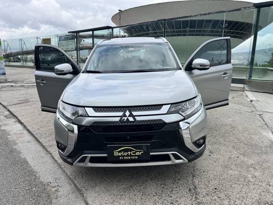 Carro 2.0 MIVEC GASOLINA HPE AUTOMÁTICO
