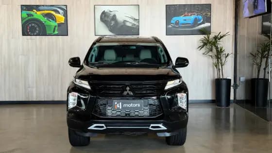Carro 2.4 16V MIVEC TURBO DIESEL LEGEND AWD AUTOMÁTICO