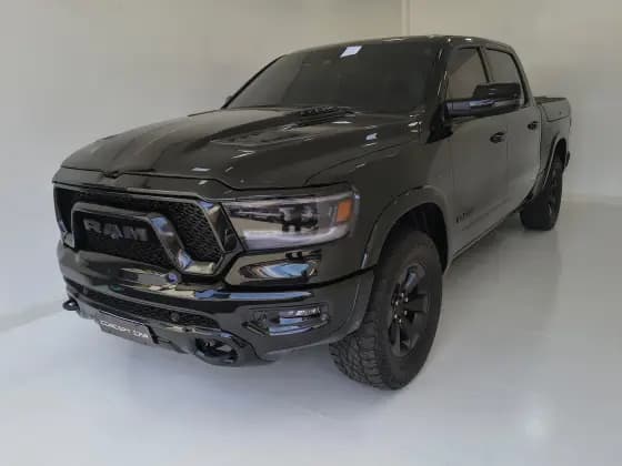 Carro 5.7 V8 GASOLINA REBEL CD 4X4 AUTOMÁTICO