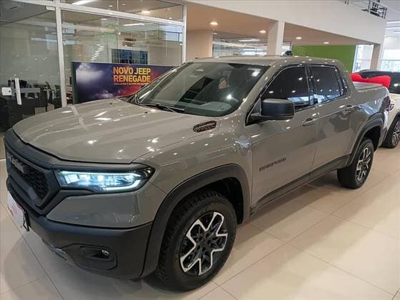 Carro 2.0 TURBO DIESEL REBEL 4X4 AUTOMÁTICO