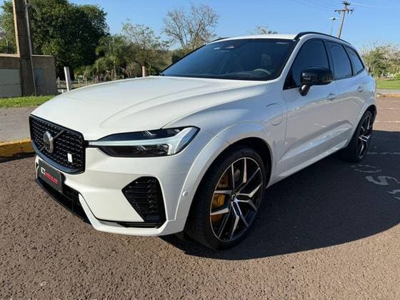 Carro 2.0 T8 RECHARGE POLESTAR ENGINEERED AWD GEARTRONIC