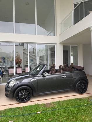 Carro 1.6 CABRIO 16V GASOLINA 2P MANUAL