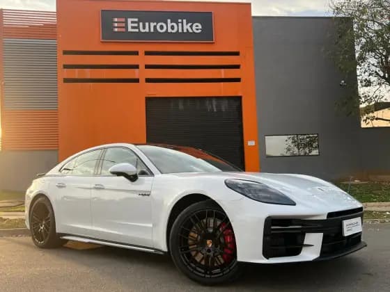 Carro 2.9 V6 E-HYBRID 4S PDK