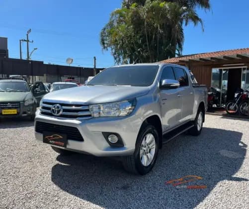 Carro 2.7 SRV 4X2 CD 16V FLEX 4P AUTOMÁTICO