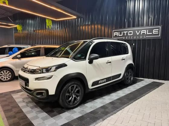 Carro 1.6 SHINE 16V FLEX 4P AUTOMÁTICO