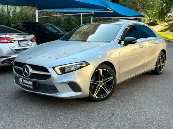 Carro 1.3 CGI GASOLINA ADVANCE SEDAN 7G-DCT