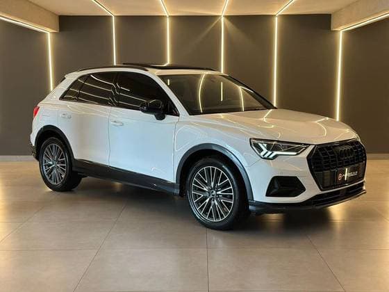 Carro 1.4 35 TFSI GASOLINA BLACK S TRONIC