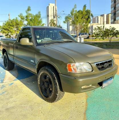 Carro 4.3 SFI CHAMP 4X2 CS V6 12V GASOLINA 2P MANUAL