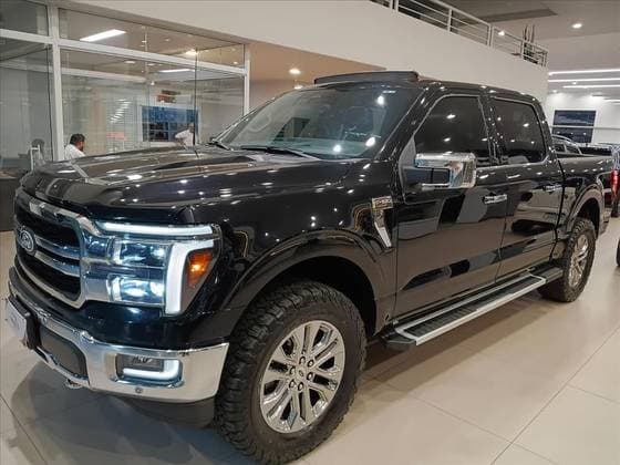 Carro 5.0 V8 GASOLINA CD LARIAT FX4 AUTOMÁTICO