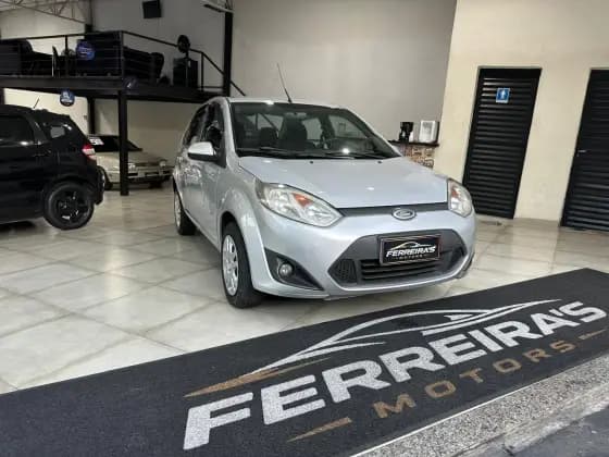 Carro 1.6 ROCAM SE SEDAN 8V FLEX 4P MANUAL