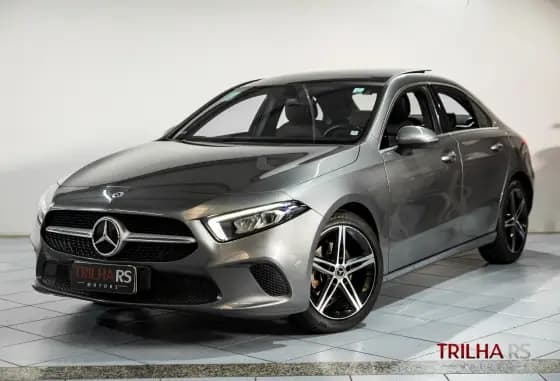 Carro 1.3 CGI GASOLINA ADVANCE SEDAN 7G-DCT
