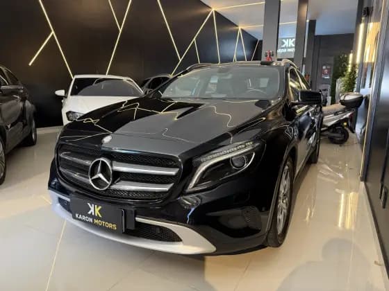 Carro 1.6 CGI ADVANCE 16V TURBO GASOLINA 4P AUTOMÁTICO