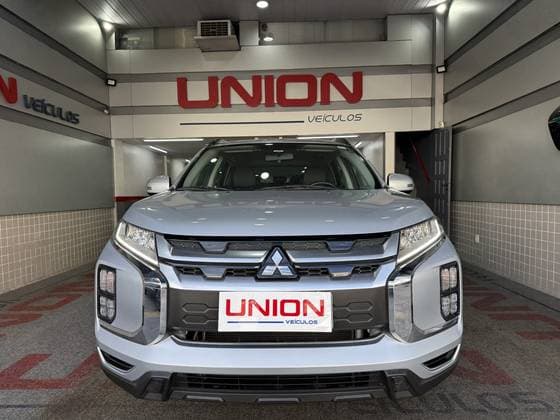 Carro 2.0 MIVEC FLEX HPE AWD AUTOMÁTICO