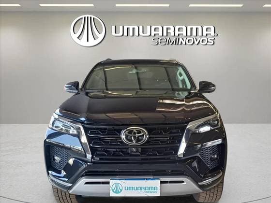 Carro 2.8 D-4D TURBO DIESEL SRX 7L 4X4 AUTOMÁTICO