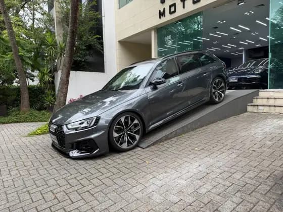 Carro 2.9 V6 FSI GASOLINA AVANT QUATTRO TIPTRONIC