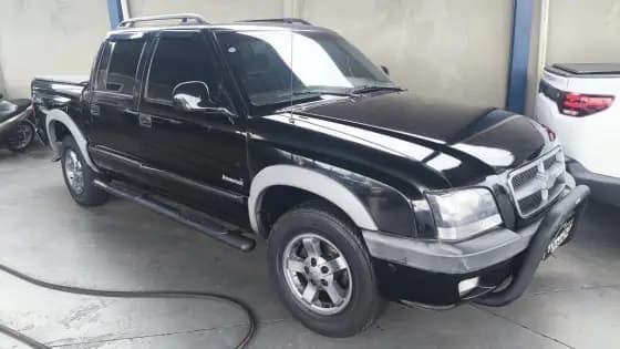 Carro 2.4 ADVANTAGE 4X2 CD 8V FLEX 4P MANUAL