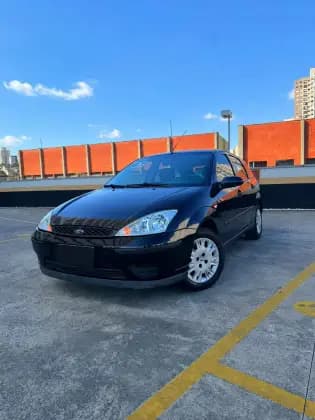 Carro 1.6 GL 8V GASOLINA 4P MANUAL