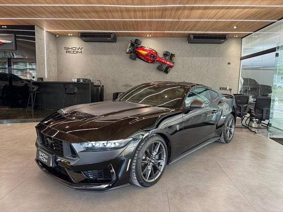 Carro 5.0 V8 GASOLINA DARK HORSE SELECTSHIFT