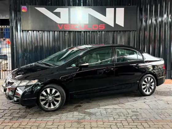 Carro 1.8 LXL 16V FLEX 4P AUTOMÁTICO