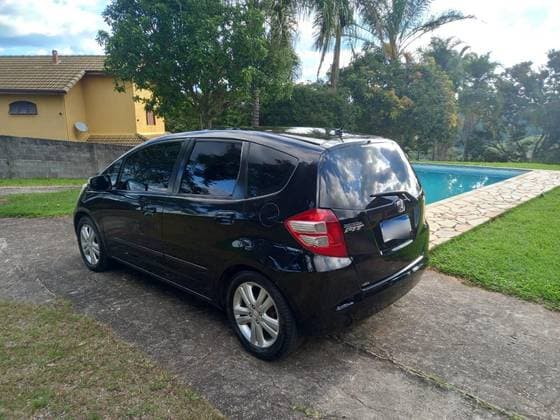 Carro 1.5 EX 16V FLEX 4P AUTOMÁTICO