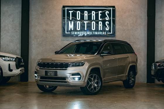 Carro 2.0 TD380 TURBO DIESEL OVERLAND AT9