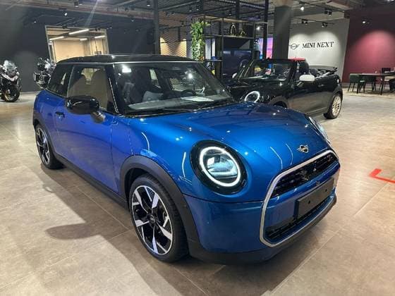 Carro 2.0 16V TWINPOWER GASOLINA S EXCLUSIVE 2P STEPTRONIC