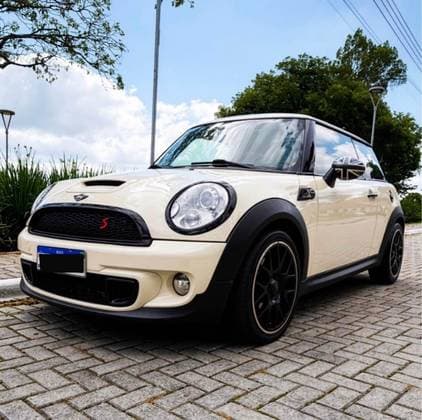 Carro 1.6 S 16V TURBO GASOLINA 2P AUTOMÁTICO