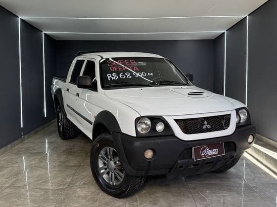 Carro 2.5 GL 4X4 CD 8V TURBO DIESEL 4P MANUAL