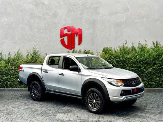 Carro 2.4 16V TURBO DIESEL SPORT GLX CD 4P 4X4 MANUAL