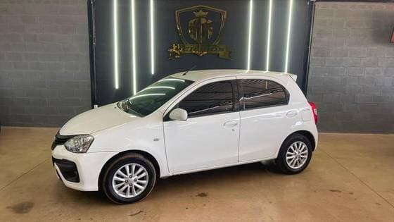 Carro 1.3 16V FLEX 4P MANUAL