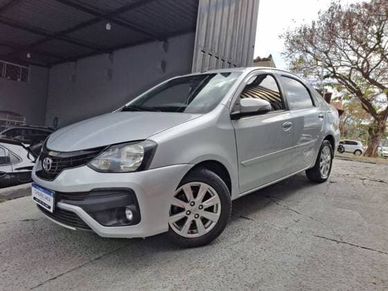 Carro 1.5 X PLUS SEDAN 16V FLEX 4P AUTOMÁTICO