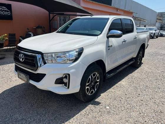 Carro 2.7 SR 4X2 CD 16V FLEX 4P AUTOMÁTICO
