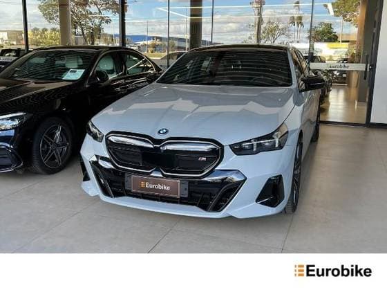 Carro ELÉTRICO XDRIVE60 M SPORT