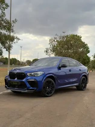Carro 4.4 V8 BITURBO GASOLINA M COMPETITION AUTOMÁTICO