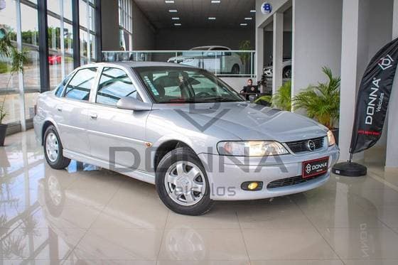Carro 2.2 MPFI GL MILENIUM 8V GASOLINA 4P MANUAL