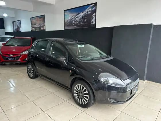 Carro 1.8 SPORTING 8V FLEX 4P MANUAL