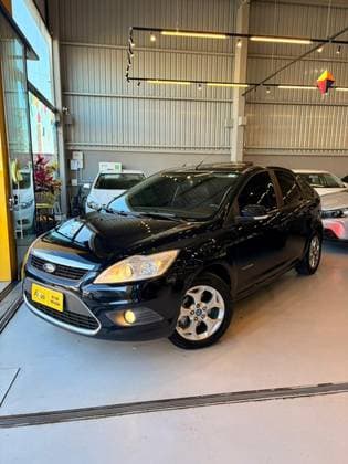 Carro 2.0 TITANIUM HATCH 16V FLEX 4P AUTOMÁTICO