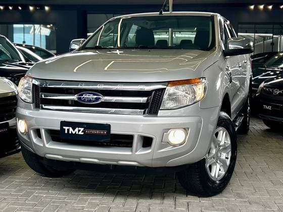 Carro 2.5 XLT 4X2 CD 16V FLEX 4P MANUAL