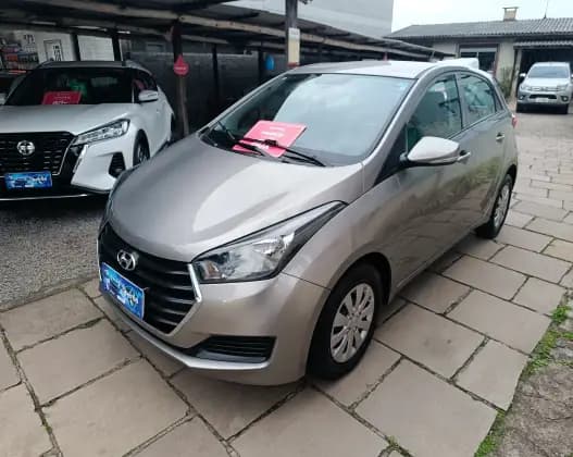 Carro 1.0 COMFORT 12V FLEX 4P MANUAL
